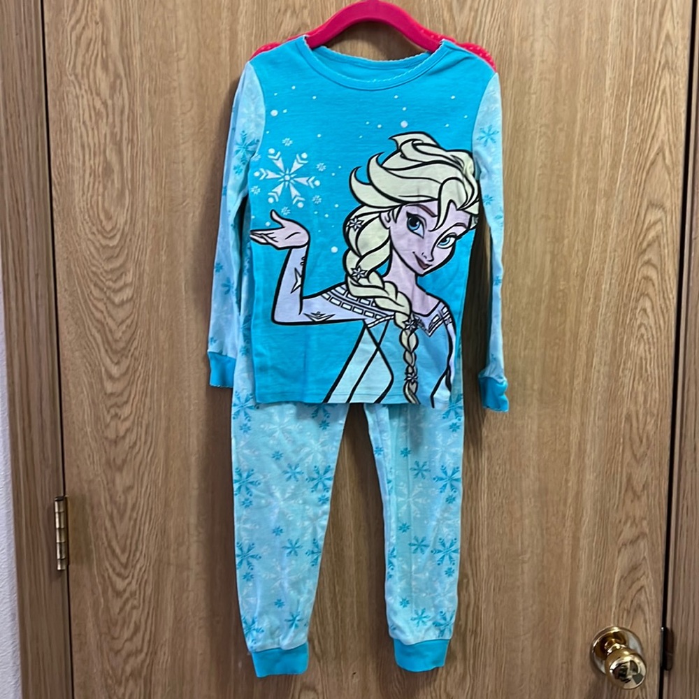Disney Elsa Frozen Girls Size 6 Two Piece Pajama Set